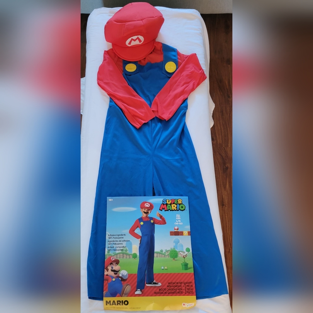 Super Mario - Picture 2 of 3